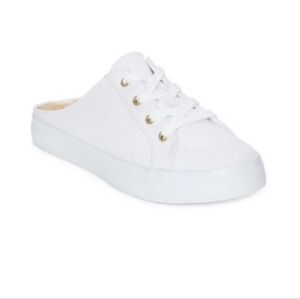 St. John's Bay Boating Womens Sneakers 8